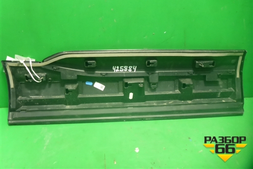 Накладка двери задней левой (S-Line) (4M0853969B) для Audi Q7 c 2015г (Ку 7)