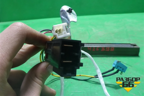 Радиатор отопителя электрический для Nissan Tiida (C11X) с 2004-2013г (Тиида)