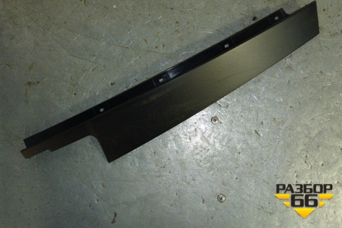 Накладка двери задней правой (на рамку) для BMW 1-серия F20/F21 с 2011г