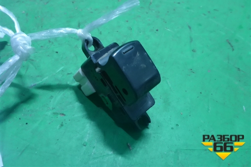 Кнопка стеклоподъёмника для Nissan Tiida (C11X) с 2004-2013г (Тиида)