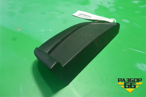 Накладка заднего крыла правого (хетчбэк) (95477389) для Chevrolet Cruze c 2009-2015г (Круз)