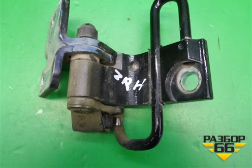 Петля двери задней правой нижняя для Volkswagen Passat (B6) с 2005-2010г (Пассат Б6)