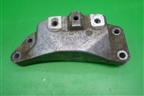 Кронштейн КПП левый ( 1.8л BZB АКПП) (1K0199117) для Volkswagen Passat (B6) с 2005-2010г (Пассат Б6)