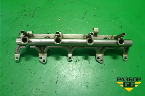 Рейка топливная рампа ( 1.8л BZB) (06J133317G) для Volkswagen Passat (B6) с 2005-2010г (Пассат Б6)