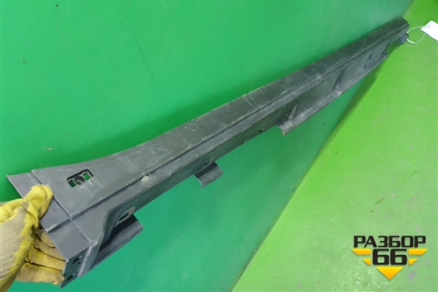 Накладка на порог наружная правая (7585048040) для Lexus RX 350 c 2015г (РХ)