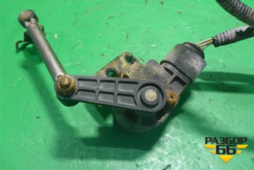 Датчик регулировки дорожного просвета (задний левый) для Nissan Murano (Z50) с 2002-2008г (Мурано)