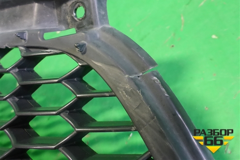 Решетка радиатора (после 2010г) (6402A198) для Mitsubishi Outlander XL с 2006-2012г (Аутлендер ХЛ)