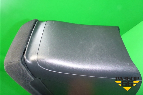 Подлокотник (под механику) (8011A219ZZ) для Mitsubishi Lancer-X с 2007г (Лансер)