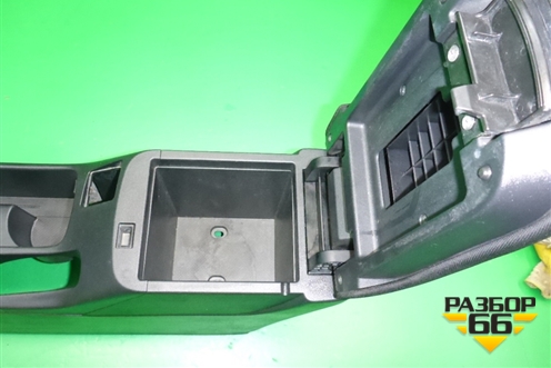 Подлокотник (под механику) (8011A219ZZ) для Mitsubishi Lancer-X с 2007г (Лансер)