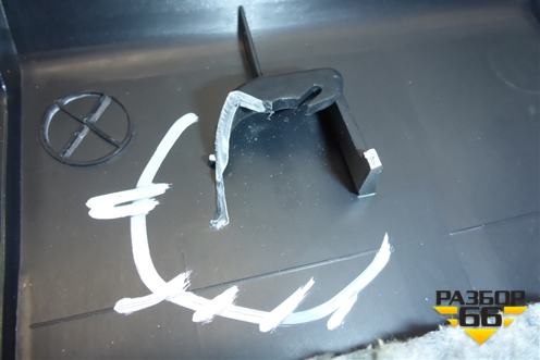 Полка багажника для Mitsubishi Lancer-X с 2007г (Лансер)