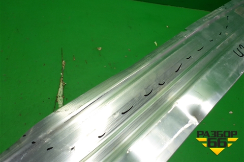 Усилитель заднего бампера (9Y0807309A) для Porsche Cayenne с 2017г (Каен)