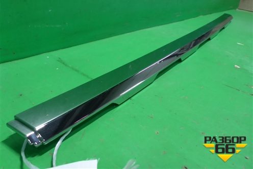 Накладка на решетку радиатора (верхняя после 2017г) (5312760130) для Toyota Land Cruiser Prado(150) с 2009г (Ленд Крузер Прадо)