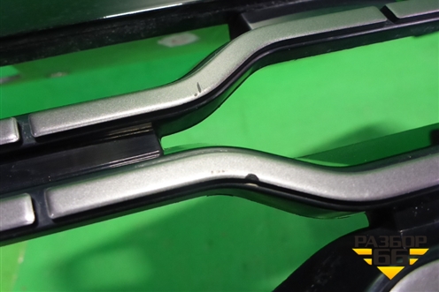 Решетка радиатора (после 2018г) (JK528200BC) для Land Rover Range Rover 4 с 2013-2022г (Вог)