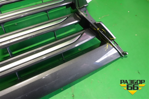 Решетка радиатора (после 2014г не под камеру) (5310160850) для Lexus GX-460 с 2009г (ГХ)