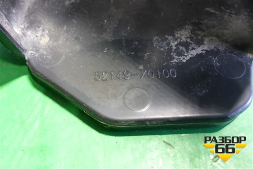 Кронштейн ПТФ правый (52149X0100) для Lexus LX-570 с 2015г (ЛХ)