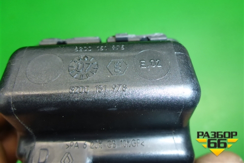 Пепельница (передняя) (8200151978) для Renault Clio с 1998-2002г (Клио)