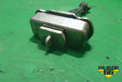 Ограничитель двери задней правой для Nissan Tiida (C11X) с 2004-2013г (Тиида)