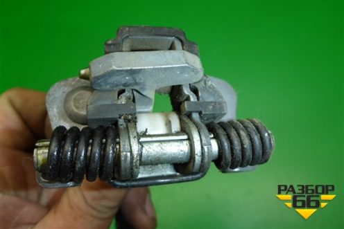 Ограничитель двери задней правой для Renault Clio с 1998-2002г (Клио)