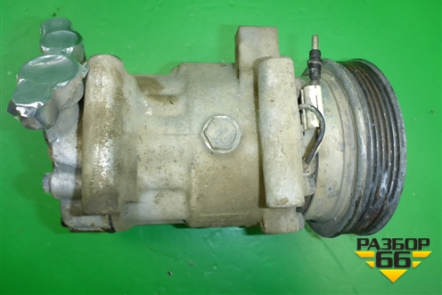 Компрессор кондиционера (1.4л) (8200600117) для Renault Clio с 1998-2002г (Клио)