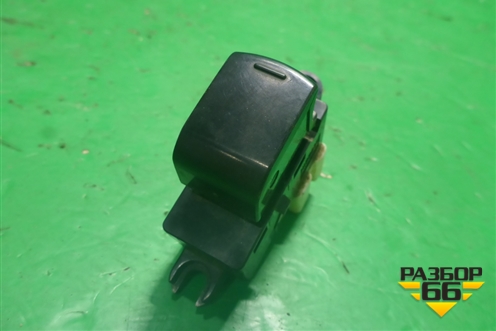 Кнопка стеклоподъёмника для Nissan Tiida (C11X) с 2004-2013г (Тиида)