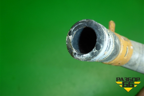 Патрубок системы охлаждения (на термостат) для Renault Clio с 1998-2002г (Клио)