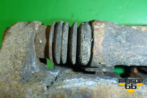 Суппорт передний правый для Renault Clio с 1998-2002г (Клио)