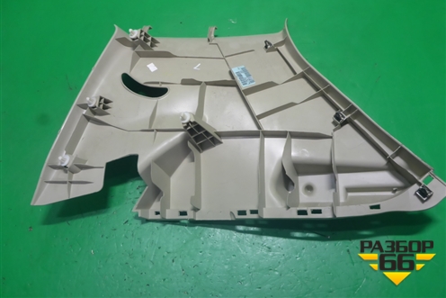 Обшивка стойки задняя верхняя левая (хетчбэк) (76935EL00A) для Nissan Tiida (C11X) с 2004-2013г (Тиида)