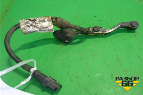 Провод свечей накаливания (левый 2.7л  276DT) (4R8Q12A378) для Land Rover Discovery 3 с 2004-2009г (Дискавери)