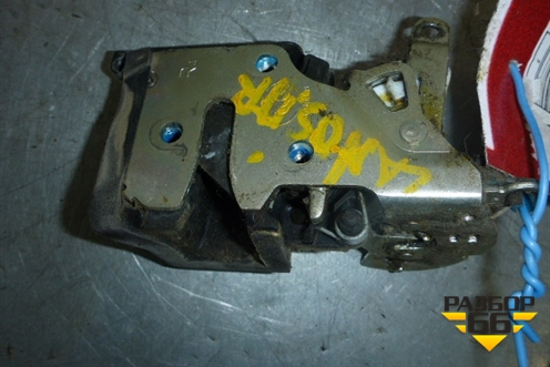 Замок двери передней правой (96305412) для Chevrolet Lanos с 2004г (Ланос)