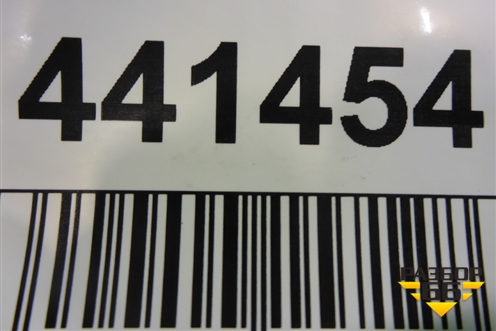 Молдинг лобового стекла нижний (новый) (5615333010) для Toyota Camry V70 с 2017г (Камри)