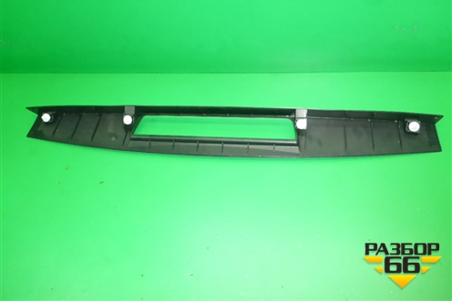 Обшивка двери багажника (верхняя) (94311SC000) для Subaru Forester (SH5) с 2008-2012г (Форестер)