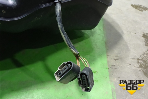 Бак топливный (бензин) (7L0201085A) для Volkswagen Touareg c 2002-2010г (Туарег)