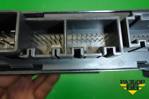 Моторчик стеклоподъёмника задний правый (3D0959794E) для Volkswagen Touareg c 2002-2010г (Туарег)