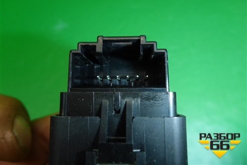 Кнопка (7L6959899) для Volkswagen Touareg c 2002-2010г (Туарег)