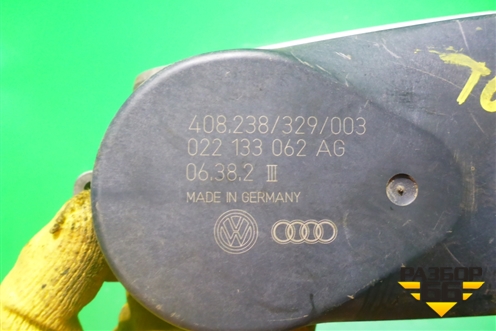 Заслонка дроссельная электрическая (3.6л BHK) (022133062AG) для Volkswagen Touareg c 2002-2010г (Туарег)