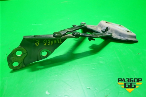 Петля капота правая (7L6823302A) для Volkswagen Touareg c 2002-2010г (Туарег)