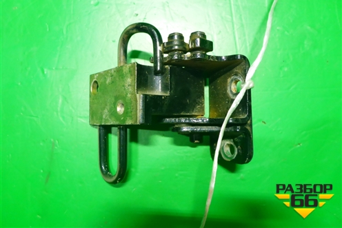 Петля двери задней левой нижняя (7L0833411A) для Volkswagen Touareg c 2002-2010г (Туарег)