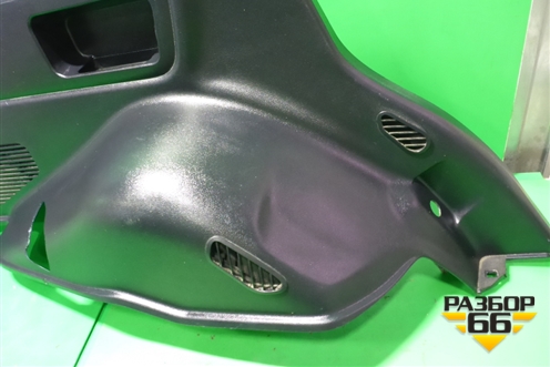 Обшивка багажника левая (6252060E10C0) для Toyota Land Cruiser (200) с 2008г (Ленд Крузер)