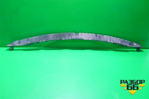 Кронштейн заднего бампера центральный (7L6807863B) для Volkswagen Touareg c 2002-2010г (Туарег)