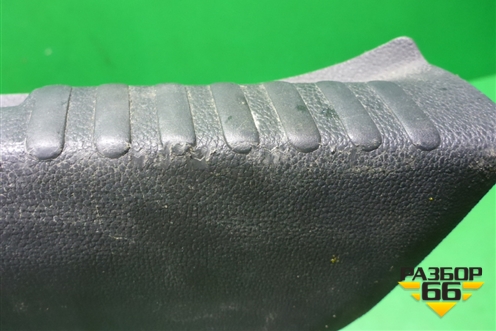 Обшивка багажника на заднюю панель (5JA863485B) для Skoda Rapid с 2013г (Рапид)