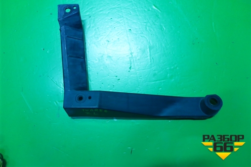 Кронштейн заднего бампера левый (под фонарь) (7L6807861) для Volkswagen Touareg c 2002-2010г (Туарег)