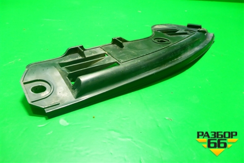 Кронштейн заднего бампера правый (под фонарь) для Volkswagen Touareg c 2002-2010г (Туарег)