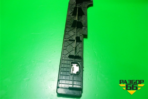 Пол багажника (левый) (7L6863527K) для Volkswagen Touareg c 2002-2010г (Туарег)