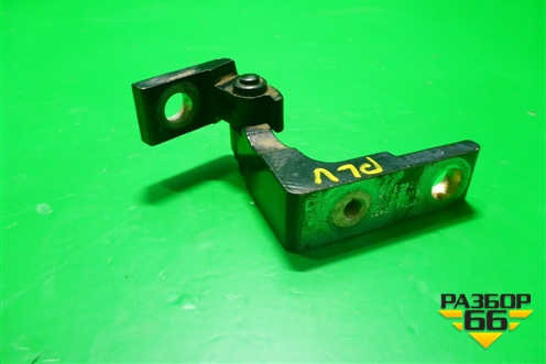 Петля двери передней левой верхняя (7L0831401B) для Volkswagen Touareg c 2002-2010г (Туарег)