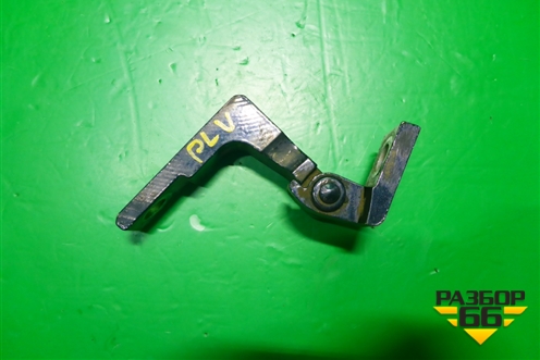 Петля двери передней левой верхняя (7L0831401B) для Volkswagen Touareg c 2002-2010г (Туарег)