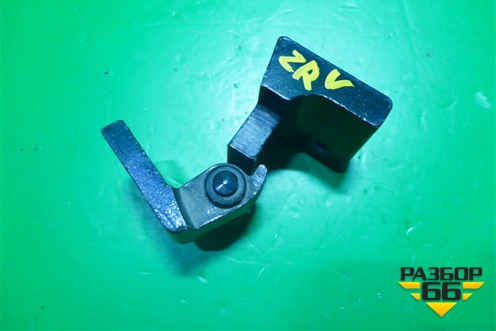 Петля двери задней правой верхняя (7L0833402B) для Volkswagen Touareg c 2002-2010г (Туарег)