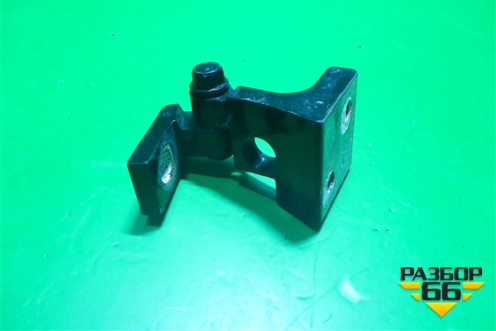 Петля двери задней правой верхняя (7L0833402B) для Volkswagen Touareg c 2002-2010г (Туарег)