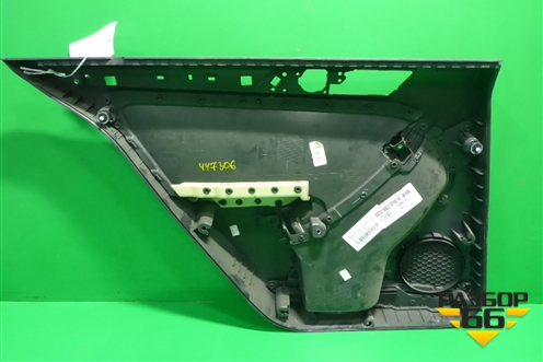 Обшивка двери задней правой под электрику (5C6867212C) для Volkswagen Jetta с 2010-2019г (Джетта)