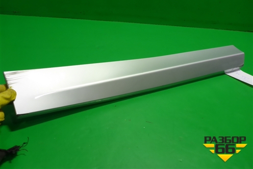 Накладка двери задней правой (крашеная) (51138060274) для BMW X1 F48 с 2014г (Х1 Ф48)