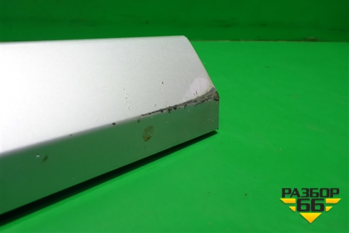 Накладка двери задней правой (крашеная) (51138060274) для BMW X1 F48 с 2014г (Х1 Ф48)